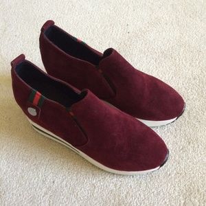 Brand new Burgundy suede shoes